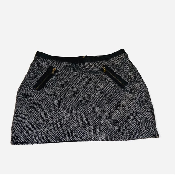 Express mini skirt size 6 - Picture 5 of 6